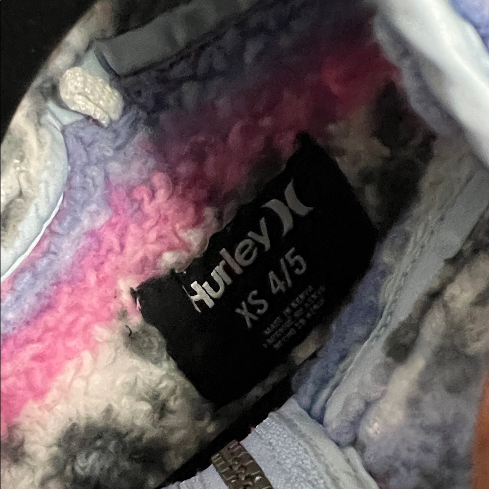 Hurley Cozy Striped Fleece Girls (size 4/5) - Picture 2 of 11